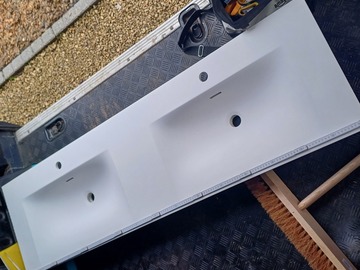 À vendre: Double lavabos