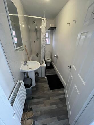 Double Room - male - Longsight, Manchester.