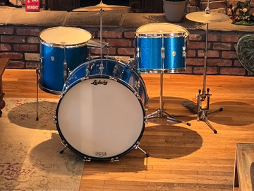 Selling with online payment: Ludwig Club Date mid 60s