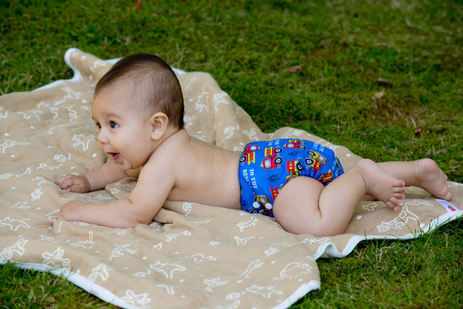 100 pcs Baby Jaquard Cotton Crib Swaddling Blankets