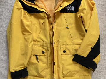Winter sports: North Face Yellow Gore-Tex Ski Jacket