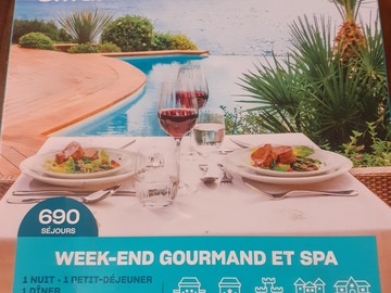Vente: Coffret Smartbox "Week-end gourmand et spa" (189,90€)