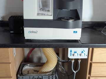 Selling with online payment: 2019 Delta 2 Essilor Edger. Great Condition.