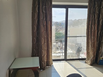 Rooms for rent: Room Available in Shared Flat in Balluta Bay