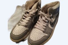 Vente: Chaussures NIKE AIR JORDAN NEUVES	 pointure 39	