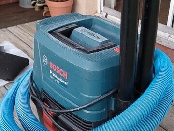 For sale : Aspirateur de chantier Bosch GAS 15 