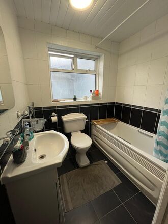 Double Room - Female - East London