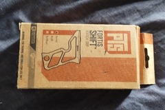 Selling: Pts fortis shift vertical grip