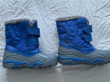 Winter sports: Snow boots