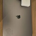 Myydään: Apple MacBook Pro 16″ – Intel i7/16 GB – 2021 Star Grey