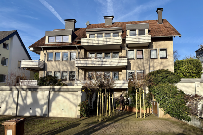 Biete 4,5 Zi. ETW in Essen Heisingen. Suche ETW in Berlin 