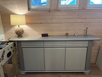 Giving away: Buffet 3 portes