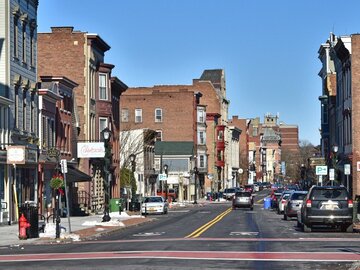Monthly Rentals (Owner approval required): Cohoes NY, Easy Parking Close to Downtown.