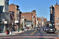 Monthly Rentals (Owner approval required): Cohoes NY, Easy Parking Close to Downtown.