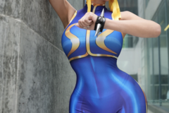 Selling with online payment: Chun Li from Streetfighter