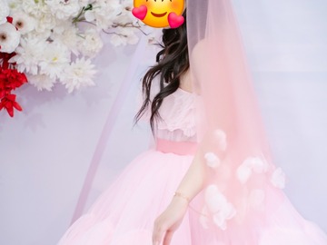 Selling: Pre-owned Pink Rose Flower Veil with White Organza Flower