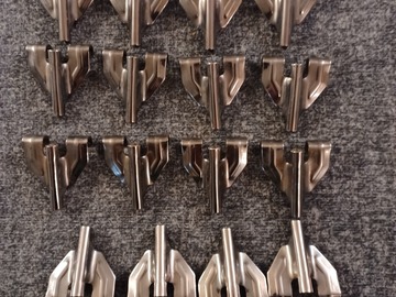 Selling with online payment: Tama bass drum claws 16 each