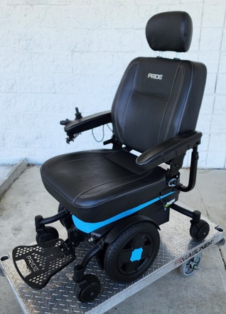 Electric Wheelchair Pride EVO613/ Adjustable Bed/ Oxygen Concentr