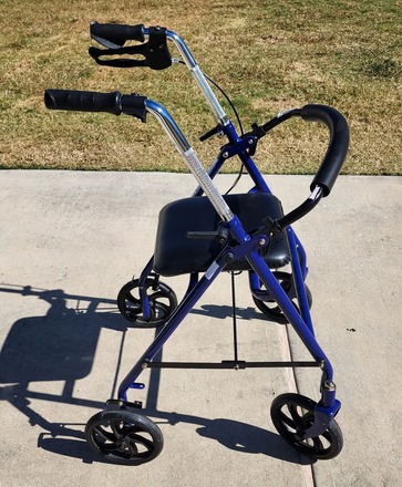 Electric Wheelchair Pride EVO613/ Adjustable Bed/ Oxygen Concentr