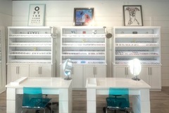 Selling with online payment: 3 x Optical display cabinets + 2 x  dispensing  tables 