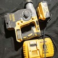 À louer: Perforateur Dewalt 