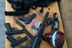Selling: Air soft lot