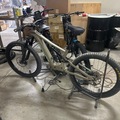 Renting out per hour: Specialized turbo levo e-bike 