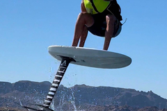 Renting out per day (24 hours): Armstrong foil surfboard setup 