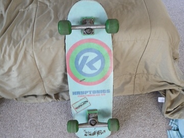Selling with online payment: 1970s kryptonics foam skate board