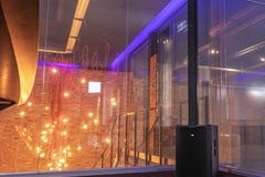 Renting out with online payment: LD Systems MAUI 44 G2 Powered Column Sound System