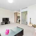 Renting out:  Brisbane City QLD ,CITY CENTRE 1 BEDROOM UNIT CBD 10-MINS WALK T