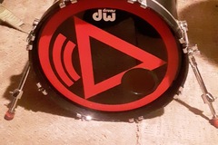 Selling with online payment: DW 18" kick drum