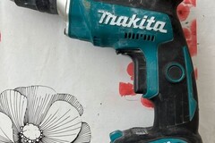 À louer: visseuse Makita à louer