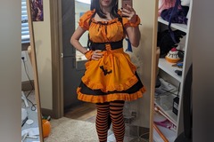 Selling with online payment: Halloween Maid Cosplay