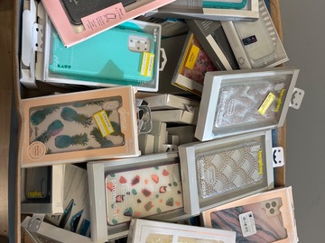 Bulk Lots: Lot of 100 NEW IPHONE Protective Cases Pro 11 6/7/8 XR X
