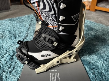 Winter sports: Snowboard bundle