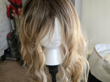 Selling with online payment: Ombre wig