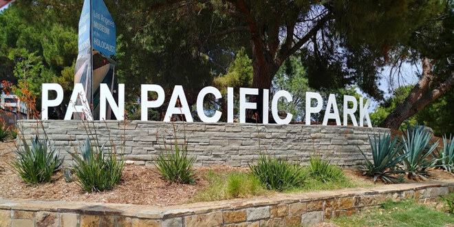 Los Angeles CA Small Outdoor Uncovered Parking Near Attractions