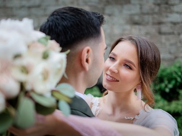Selling: What will happen in your relationship next? wait or move on?