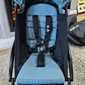 Rent out Monthly: Babyzen yoyo2 with newborn and 6 months+ attachments 