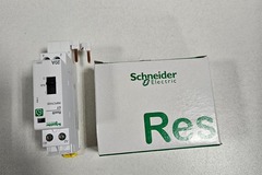À vendre: DIJONCTEUR HEURE CREUSE SCHNEIDER CT 20A