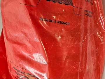 À vendre: Grillage (filet) Avertisseur rouge 0.30 x 100m