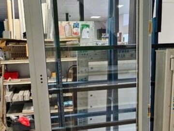 À vendre: Porte fenetre 218cm de h 86cm l