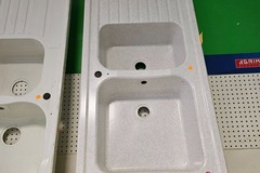 À vendre: évier de cuisine en résine