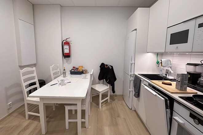 Työtilaa vuokrattavissa 79€/kk Tampereen keskustan läheltä