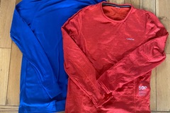 Winter sports: Size small (age 14/15) 2 x base layer 