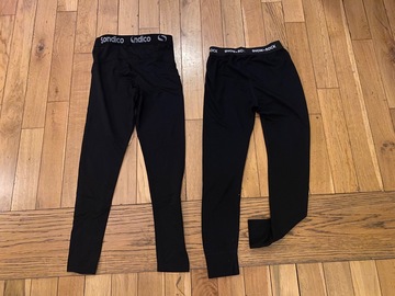 Winter sports: Black legging base layer bundle 