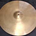 Selling with online payment: 1960s Zildjian 20" Crash-Ride cymbal weighs 2470 grams