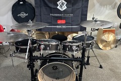 Selling with online payment: SOUNDWAVE MASTER FLIP KING PRO DRUM KIT SMFKP