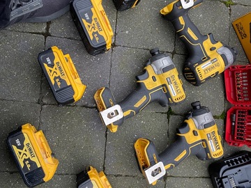 À vendre: Pack dewalt et bosh 